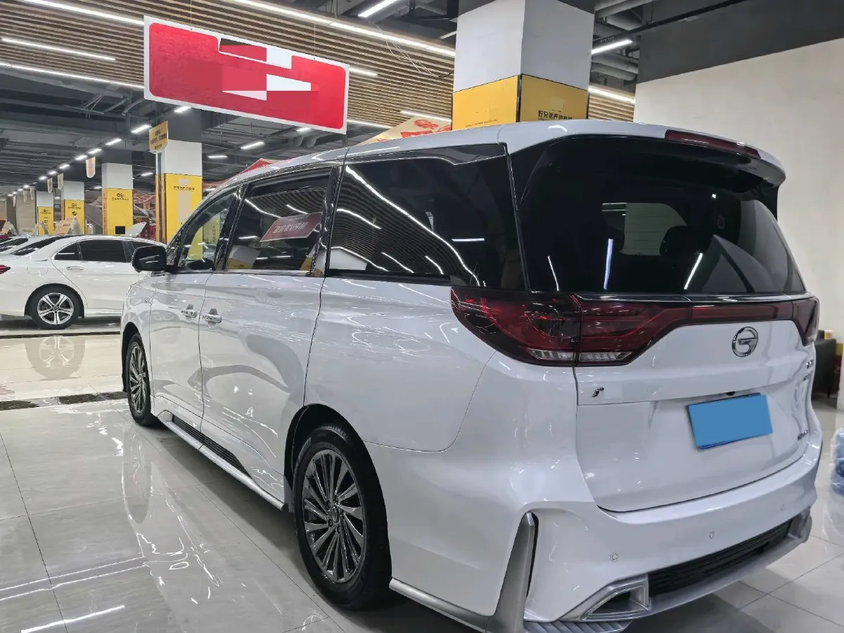 2021 GAC Trumpchi M8 2.0T 252HP L4 8AT,autocango,china used car exporter,china ev exporter,chinese used car exporter,chinese used ev exporter