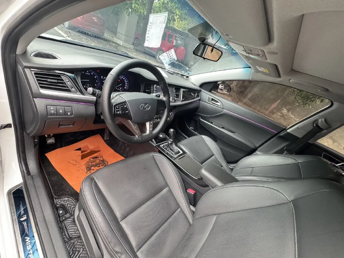 2017 Hyundai Mistra 1.6T 175HP L4 7DCT,autocango,china used car exporter,china ev exporter,chinese used car exporter,chinese used ev exporter