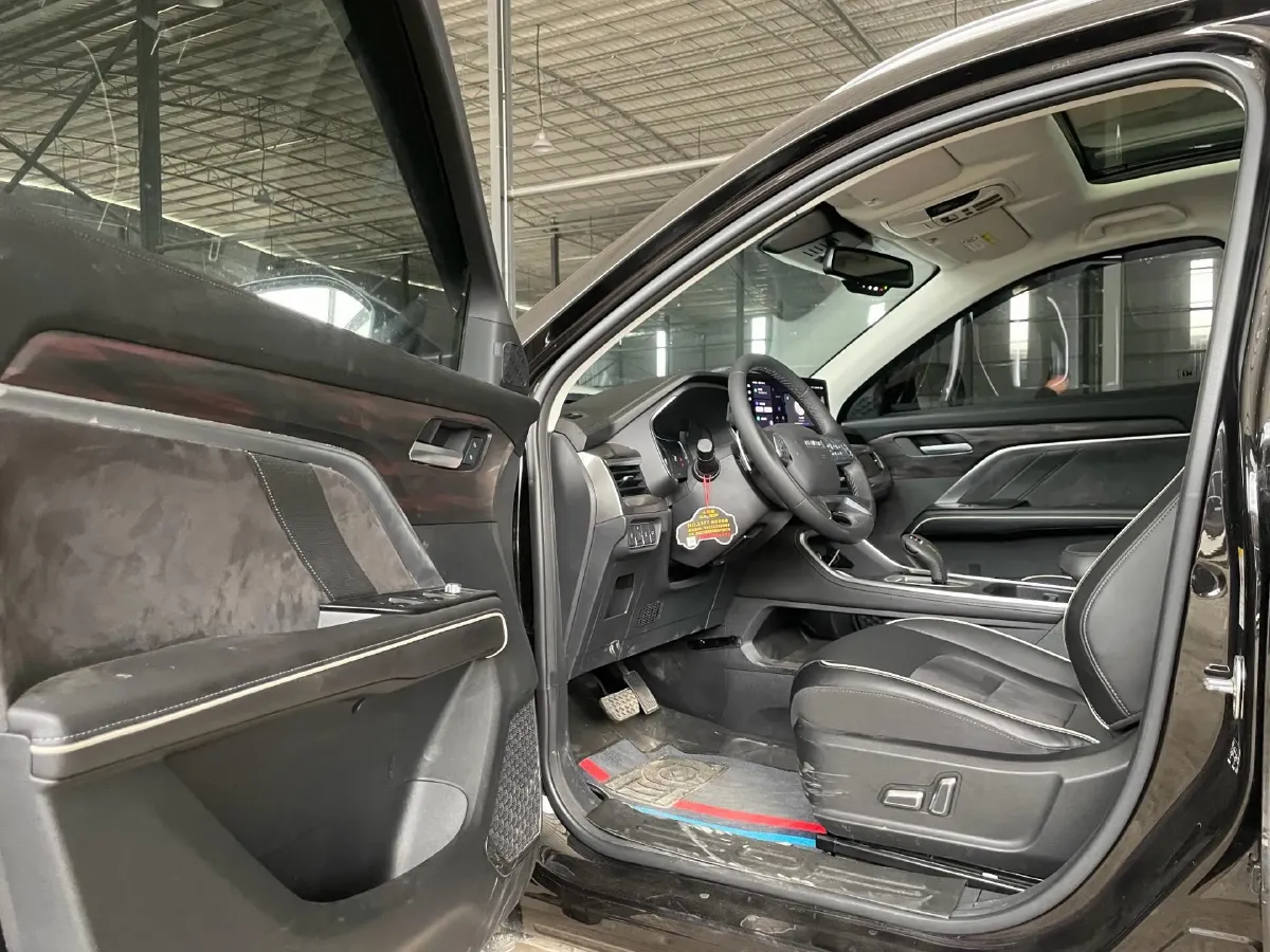 2021 Haval H6 1.5T 150HP L4 7DCT,autocango,china used car exporter,china ev exporter,chinese used car exporter,chinese used ev exporter