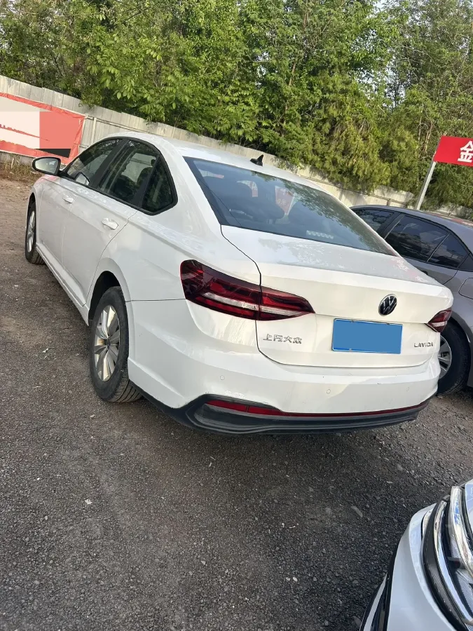 2024 Volkswagen Lavida 1.5L 110HP L4 6AT,autocango,china used car exporter,china ev exporter,chinese used car exporter,chinese used ev exporter