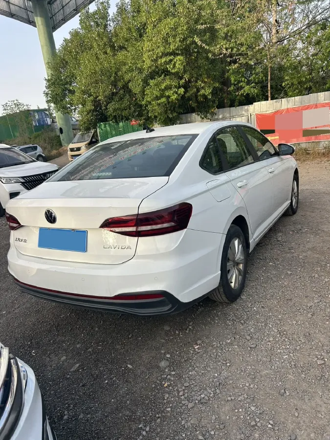 2024 Volkswagen Lavida 1.5L 110HP L4 6AT,autocango,china used car exporter,china ev exporter,chinese used car exporter,chinese used ev exporter