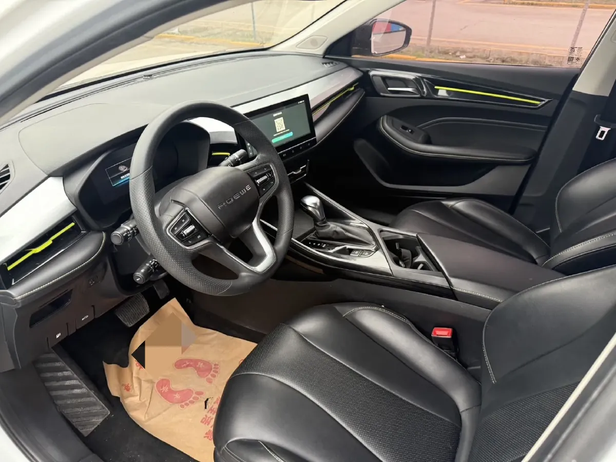 2021 Roewe i5 1.5L 120HP L4 CVT,autocango,china used car exporter,china ev exporter,chinese used car exporter,chinese used ev exporter