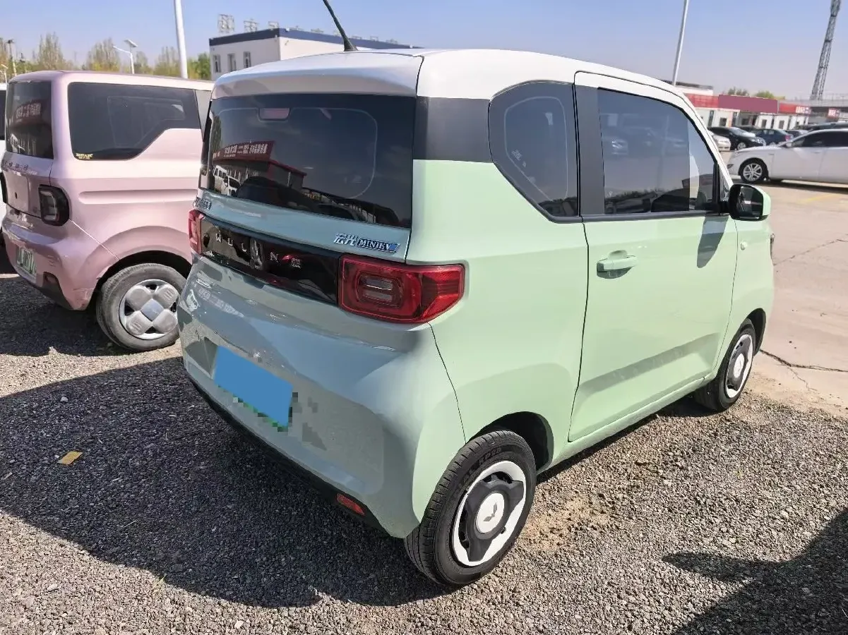 2021 WuLing HongGuang MINI EV BEV 13.9KWH,autocango,china used car exporter,china ev exporter,chinese used car exporter,chinese used ev exporter