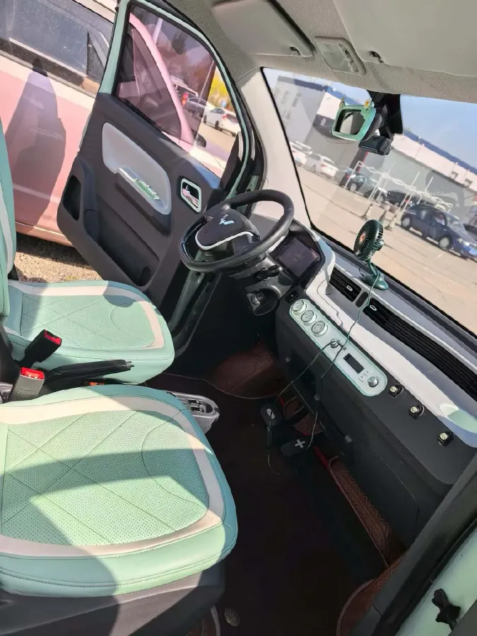 2021 WuLing HongGuang MINI EV BEV 13.9KWH,autocango,china used car exporter,china ev exporter,chinese used car exporter,chinese used ev exporter