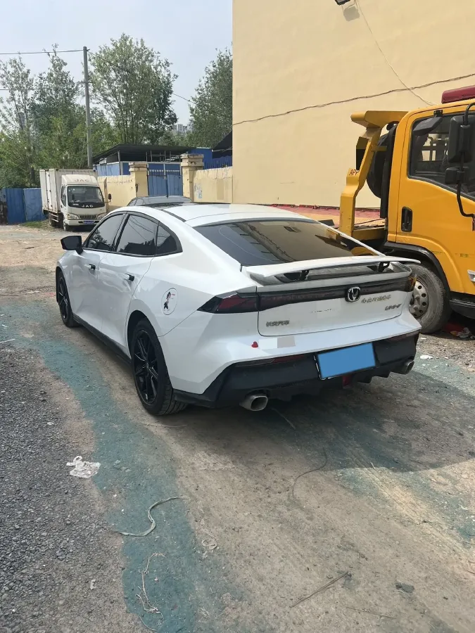 2022 ChangAn UNI-V 1.5T 188HP L4 7DCT,autocango,china used car exporter,china ev exporter,chinese used car exporter,chinese used ev exporter