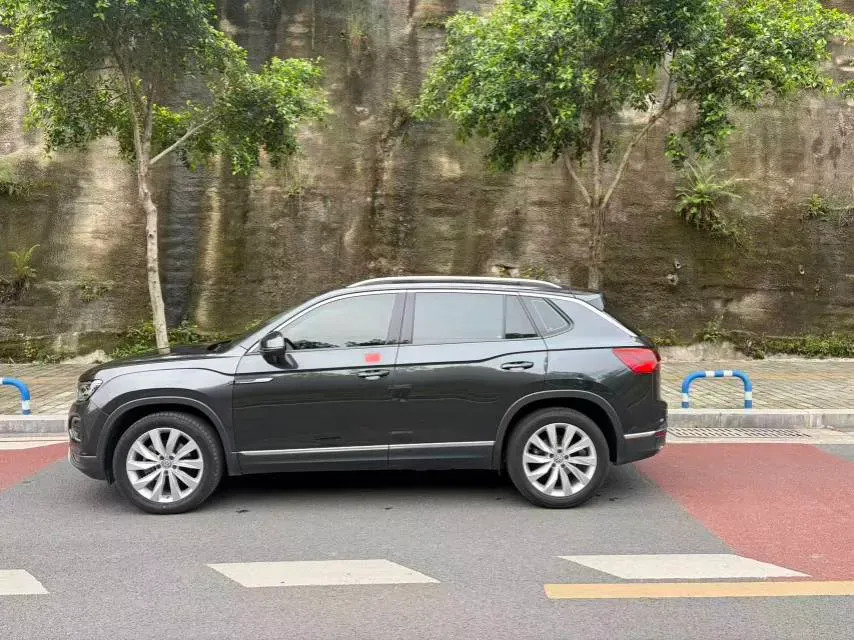 2020 Volkswagen Tayron 2.0T 186HP L4 7DCT,autocango,china used car exporter,china ev exporter,chinese used car exporter,chinese used ev exporter