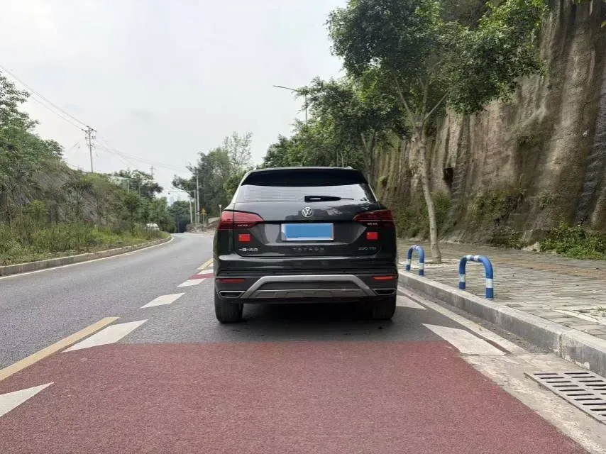 2020 Volkswagen Tayron 2.0T 186HP L4 7DCT,autocango,china used car exporter,china ev exporter,chinese used car exporter,chinese used ev exporter