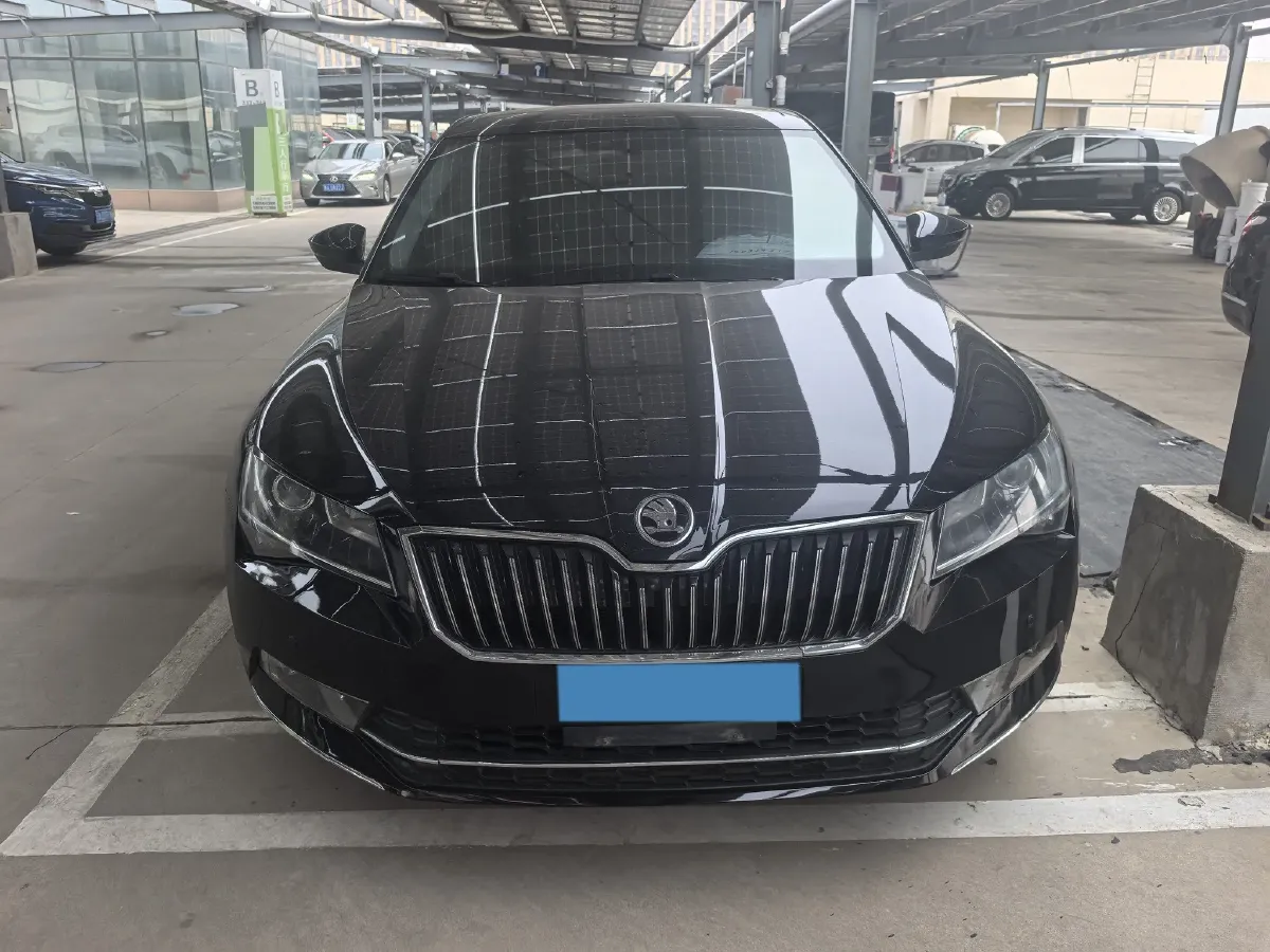 2018 Nissan Terra 2.5L 184HP L4 7AT,autocango,china used car exporter,china ev exporter,chinese used car exporter,chinese used ev exporter