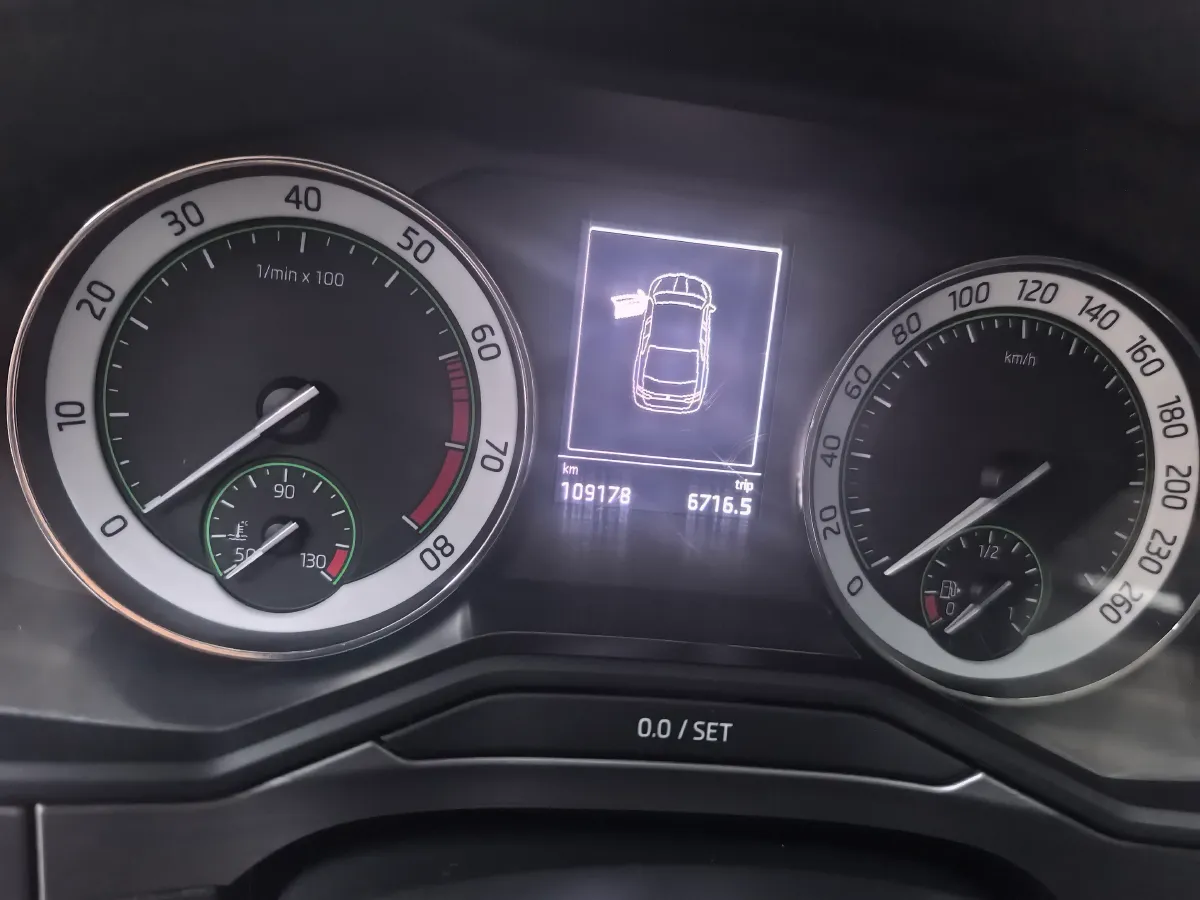 2018 Nissan Terra 2.5L 184HP L4 7AT,autocango,china used car exporter,china ev exporter,chinese used car exporter,chinese used ev exporter