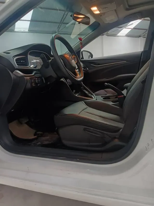 2021 Buick Excelle 1.5L 113HP L4 6AT,autocango,china used car exporter,china ev exporter,chinese used car exporter,chinese used ev exporter