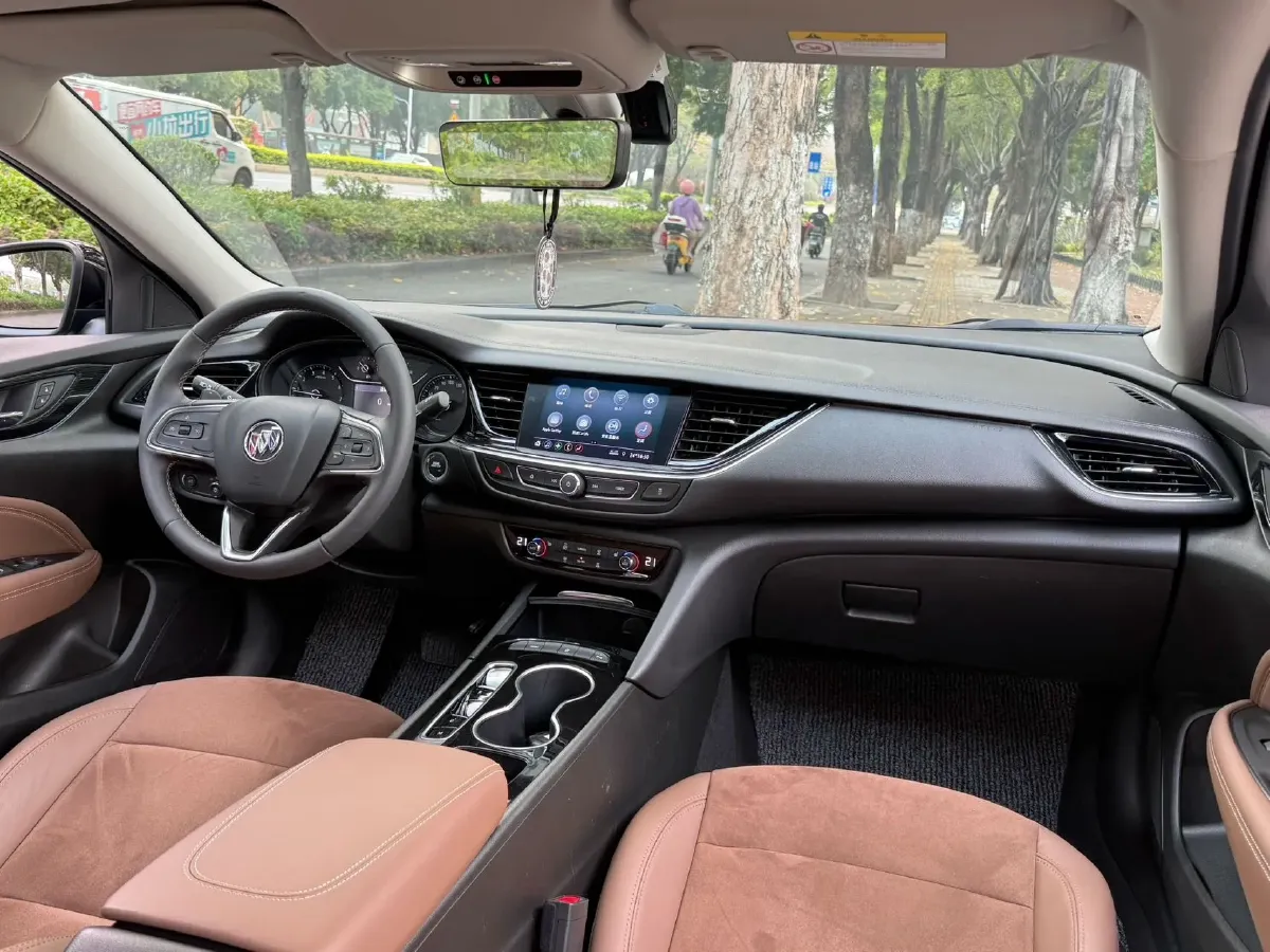 2023 Buick Regal 1.5T 169HP L4 9AT,autocango,china used car exporter,china ev exporter,chinese used car exporter,chinese used ev exporter