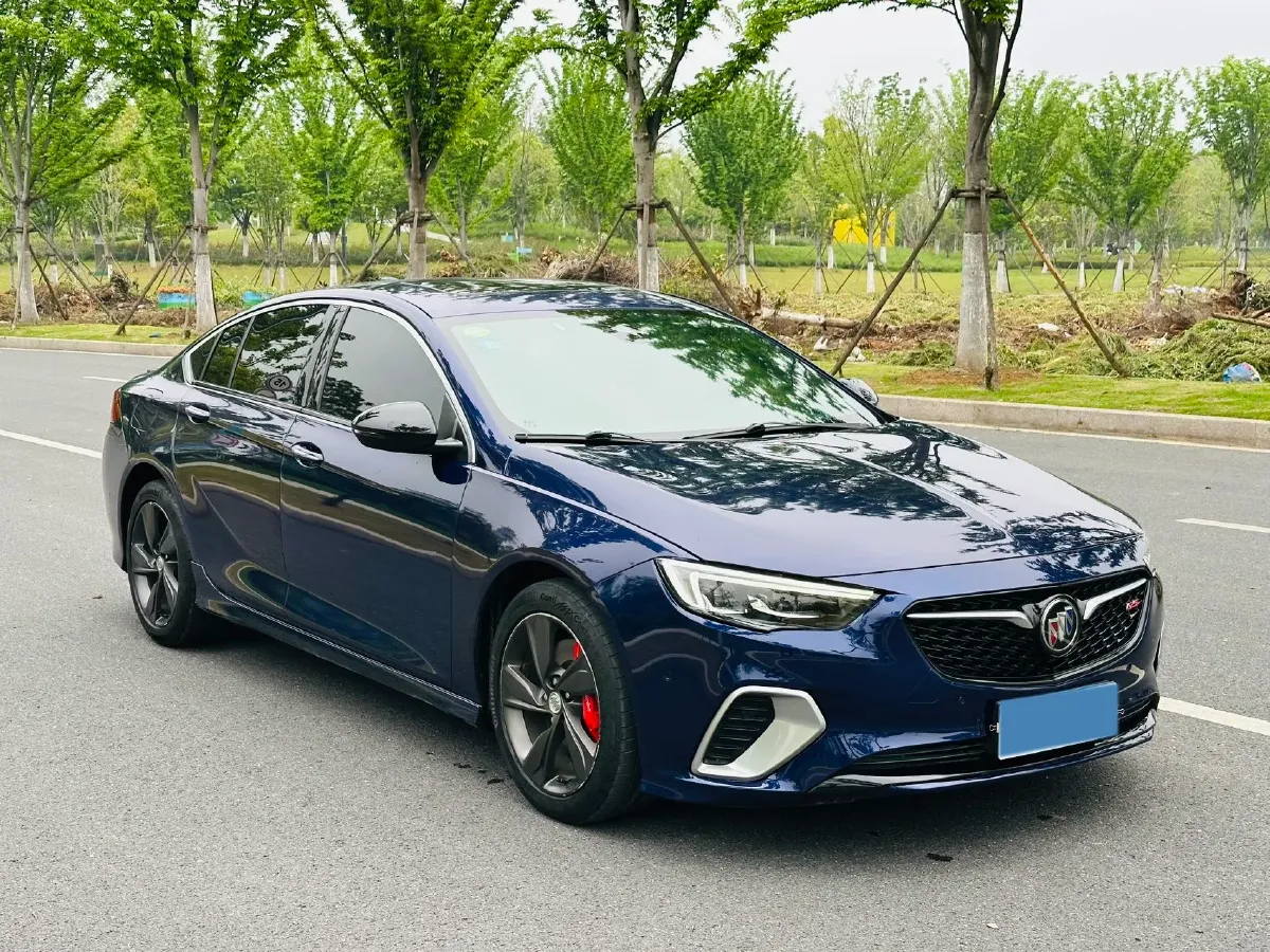 2019 Buick Larcosse 2.0T 241HP L4 9AT,autocango,china used car exporter,china ev exporter,chinese used car exporter,chinese used ev exporter