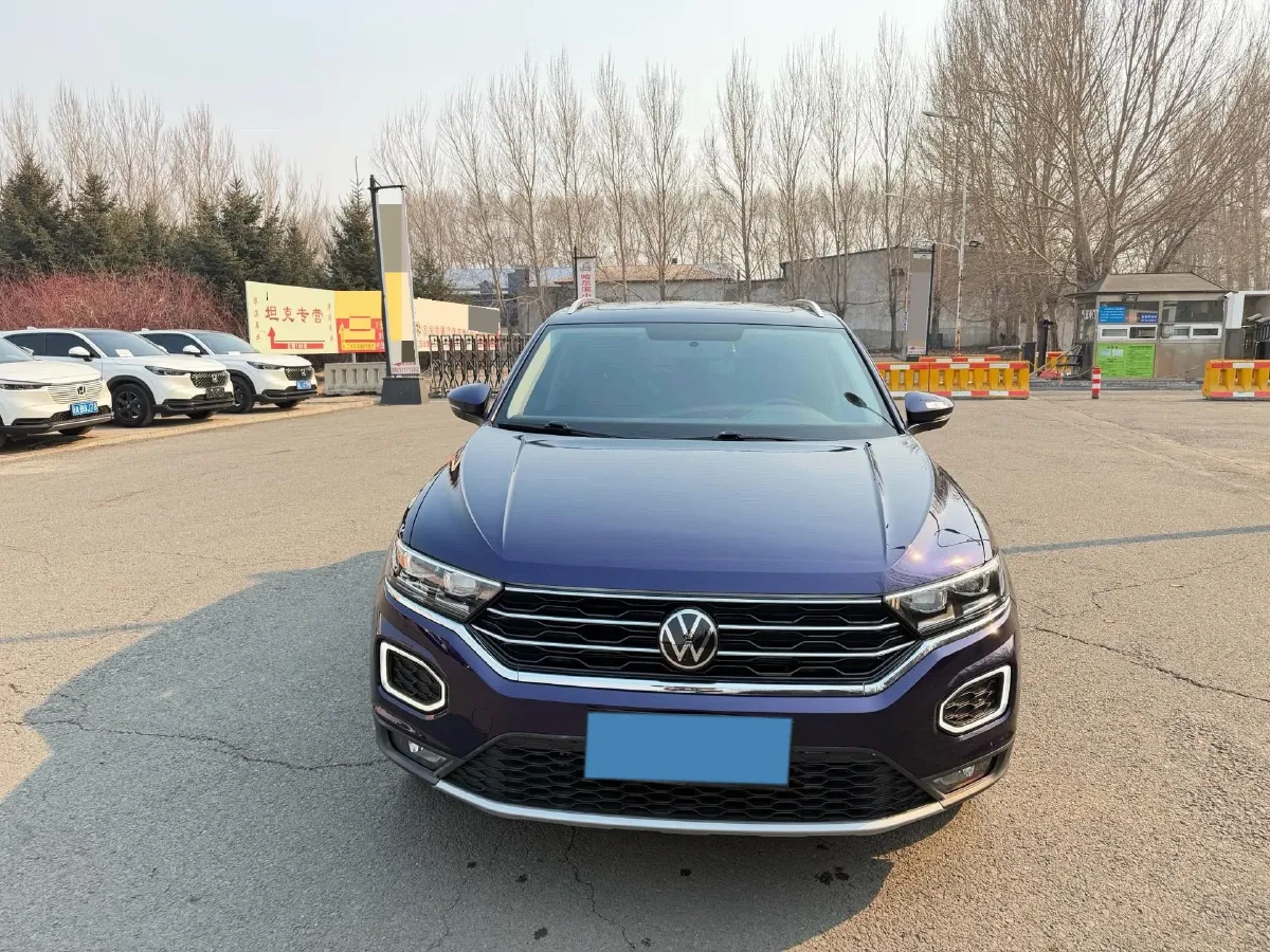 2022 Volkswagen T-Roc 1.4T 150HP L4 7DCT,autocango,china used car exporter,china ev exporter,chinese used car exporter,chinese used ev exporter