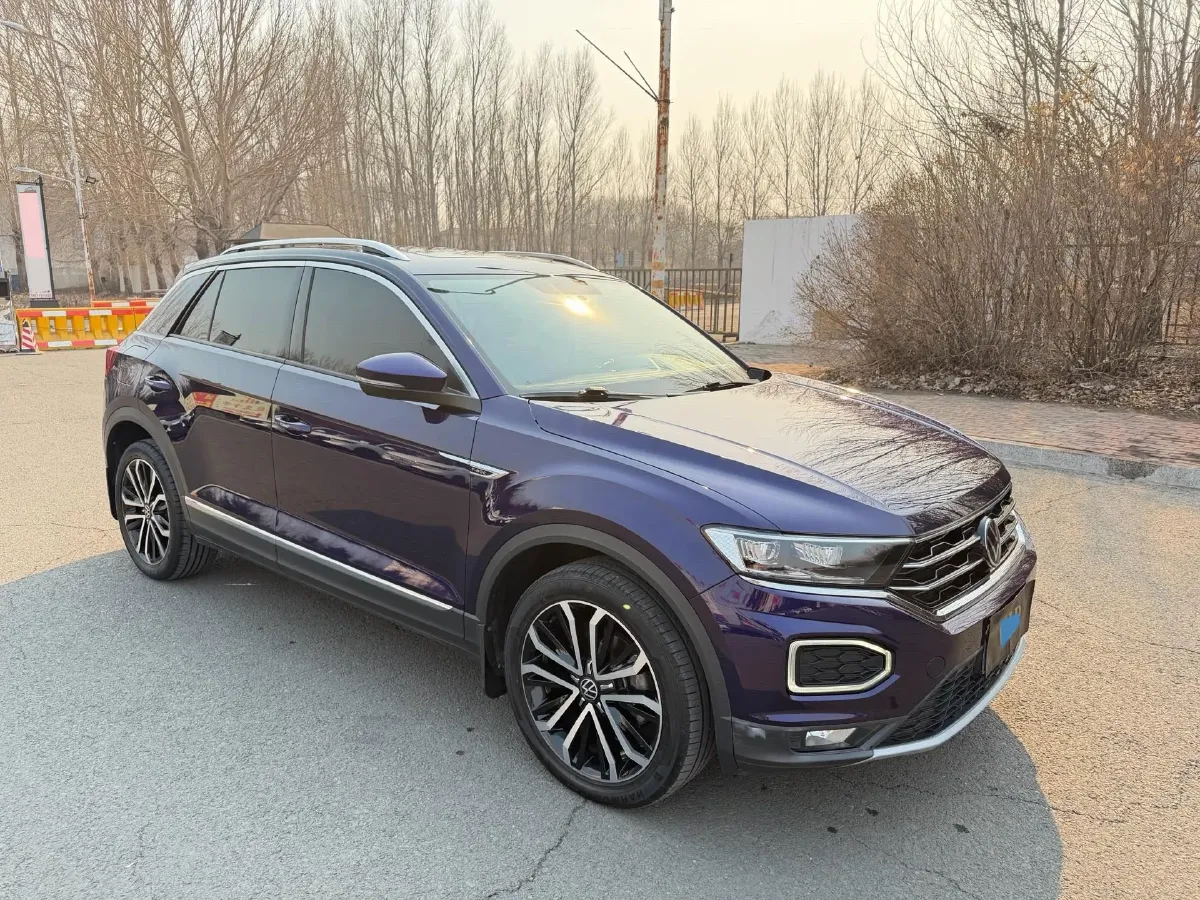 2022 Volkswagen T-Roc 1.4T 150HP L4 7DCT,autocango,china used car exporter,china ev exporter,chinese used car exporter,chinese used ev exporter