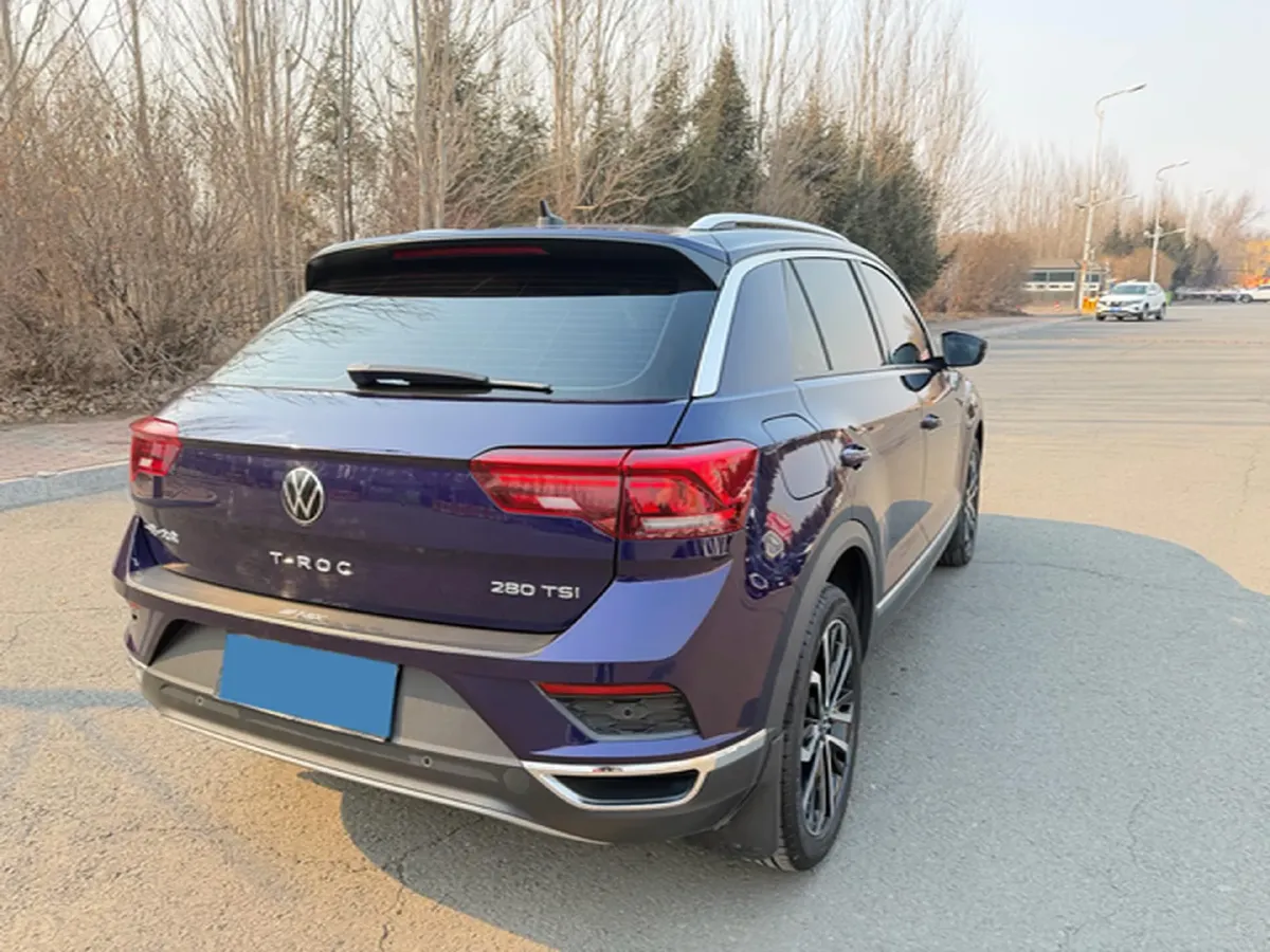 2022 Volkswagen T-Roc 1.4T 150HP L4 7DCT,autocango,china used car exporter,china ev exporter,chinese used car exporter,chinese used ev exporter