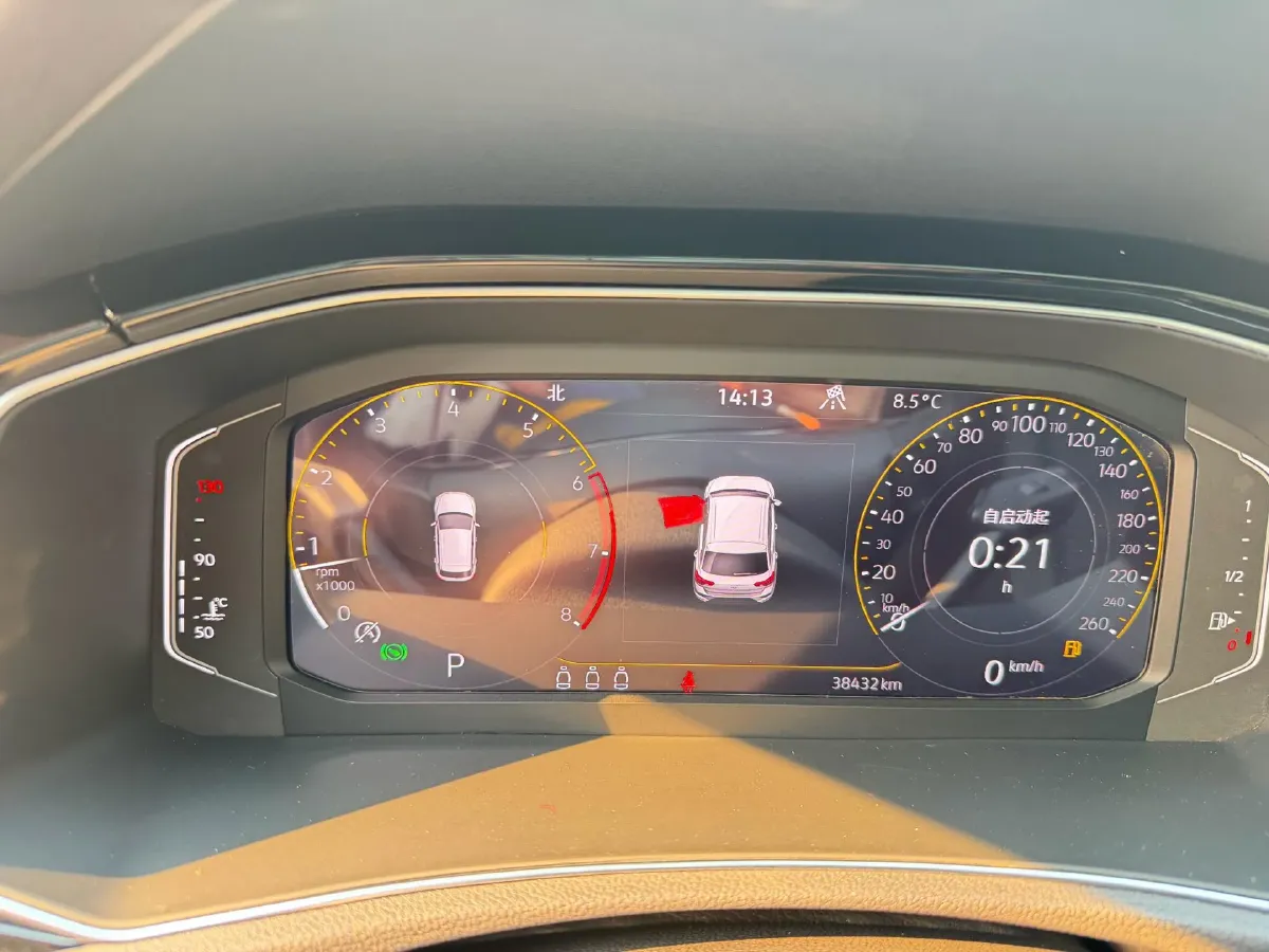 2022 Volkswagen T-Roc 1.4T 150HP L4 7DCT,autocango,china used car exporter,china ev exporter,chinese used car exporter,chinese used ev exporter