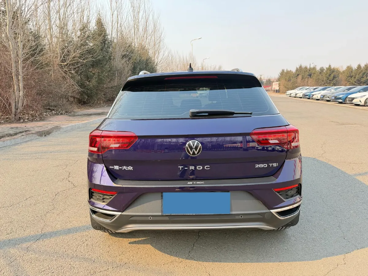 2022 Volkswagen T-Roc 1.4T 150HP L4 7DCT,autocango,china used car exporter,china ev exporter,chinese used car exporter,chinese used ev exporter