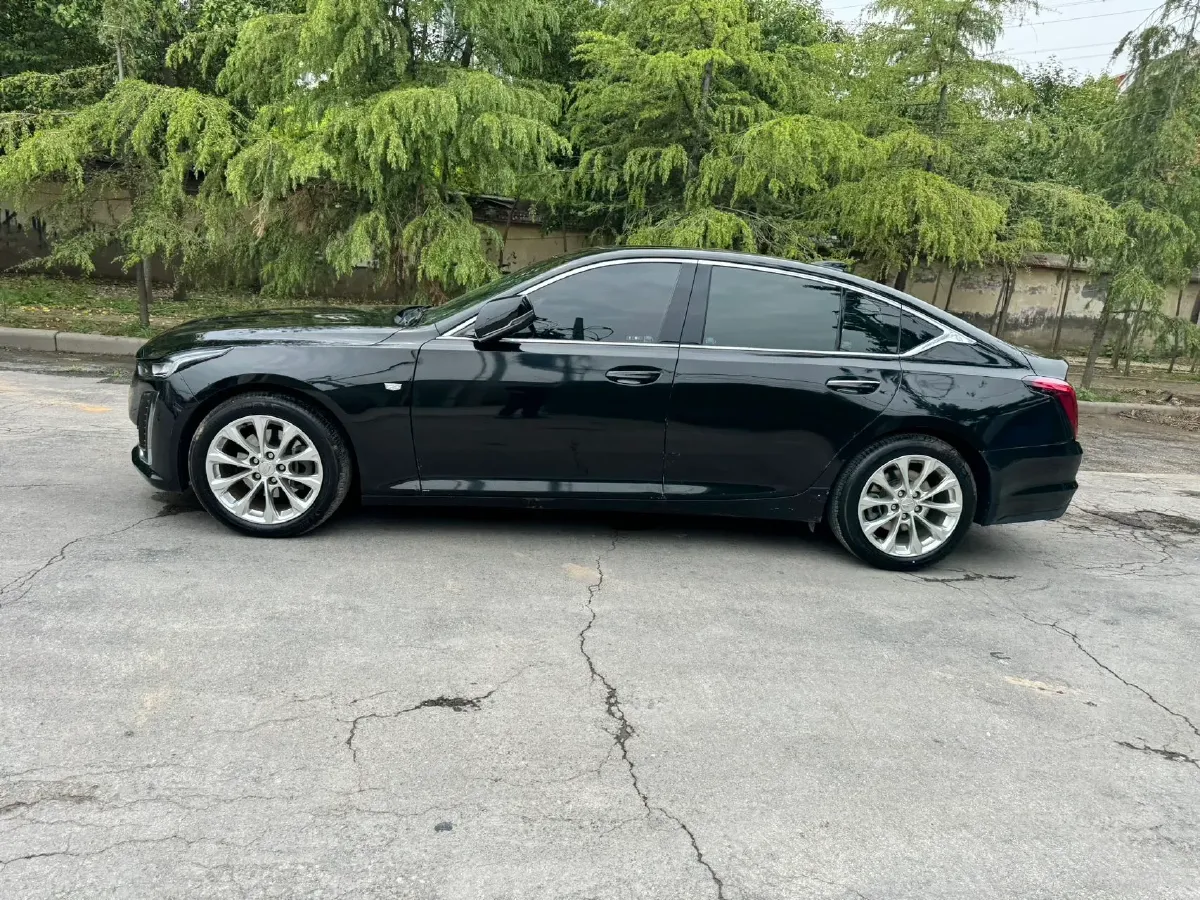 2022 Cadillac CT5 2.0T 237HP L4 10AT,autocango,china used car exporter,china ev exporter,chinese used car exporter,chinese used ev exporter