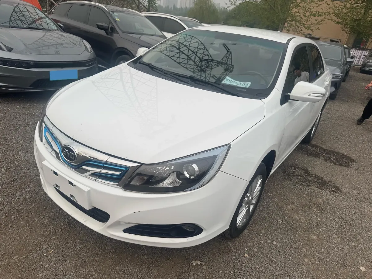 2018 BYD e5 BEV 60.48KWH,autocango,china used car exporter,china ev exporter,chinese used car exporter,chinese used ev exporter