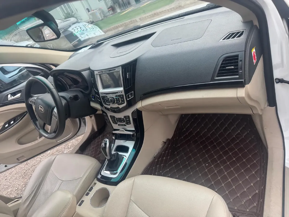 2018 BYD e5 BEV 60.48KWH,autocango,china used car exporter,china ev exporter,chinese used car exporter,chinese used ev exporter