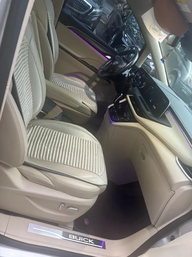 2023 Buick GL8 2.0T 237HP L4 9AT,autocango,china used car exporter,china ev exporter,chinese used car exporter,chinese used ev exporter