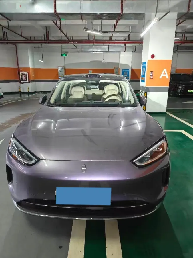 2025 AITO AITO M5 1.5T 152HP L4 REEV 42KWH,autocango,china used car exporter,china ev exporter,chinese used car exporter,chinese used ev exporter