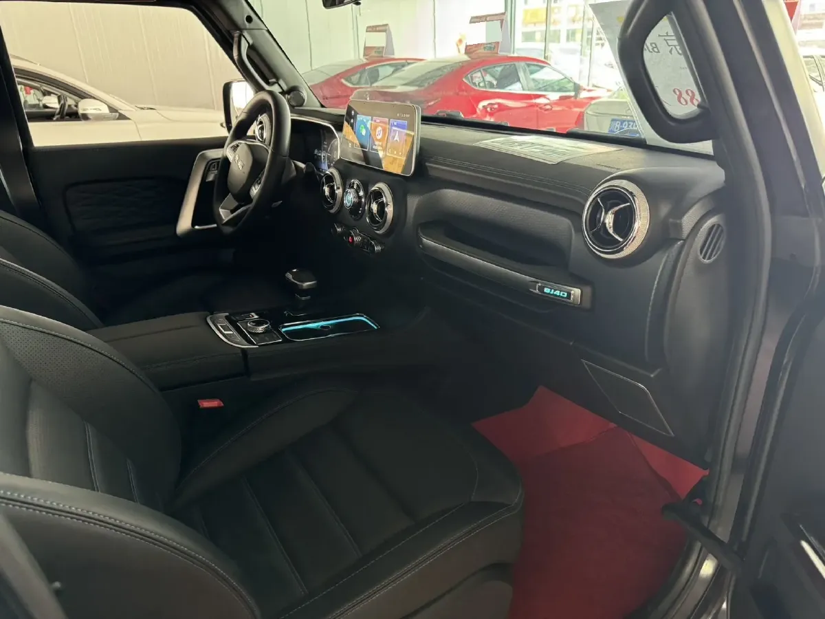 2023 Beijing BJ40 2.0T 163HP L4 8AT,autocango,china used car exporter,china ev exporter,chinese used car exporter,chinese used ev exporter