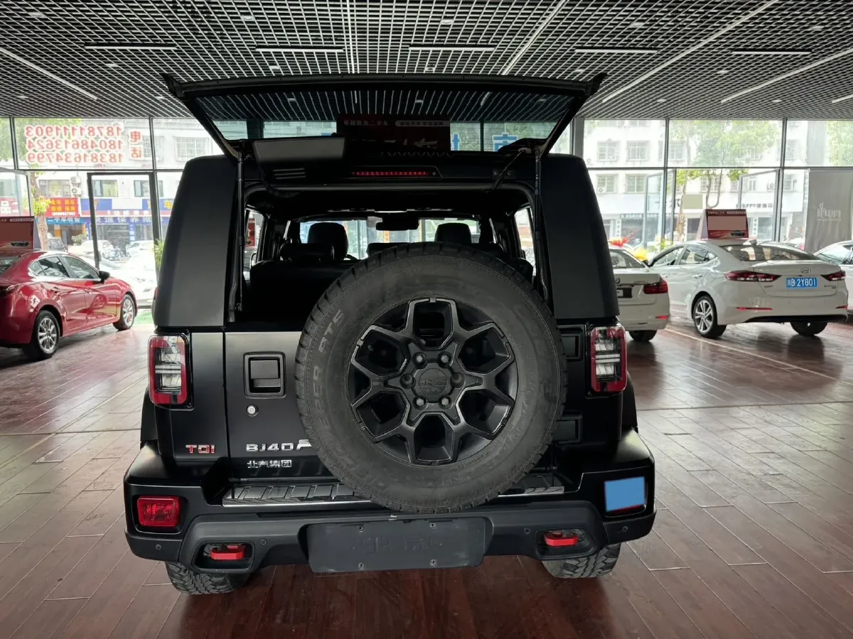 2023 Beijing BJ40 2.0T 163HP L4 8AT,autocango,china used car exporter,china ev exporter,chinese used car exporter,chinese used ev exporter