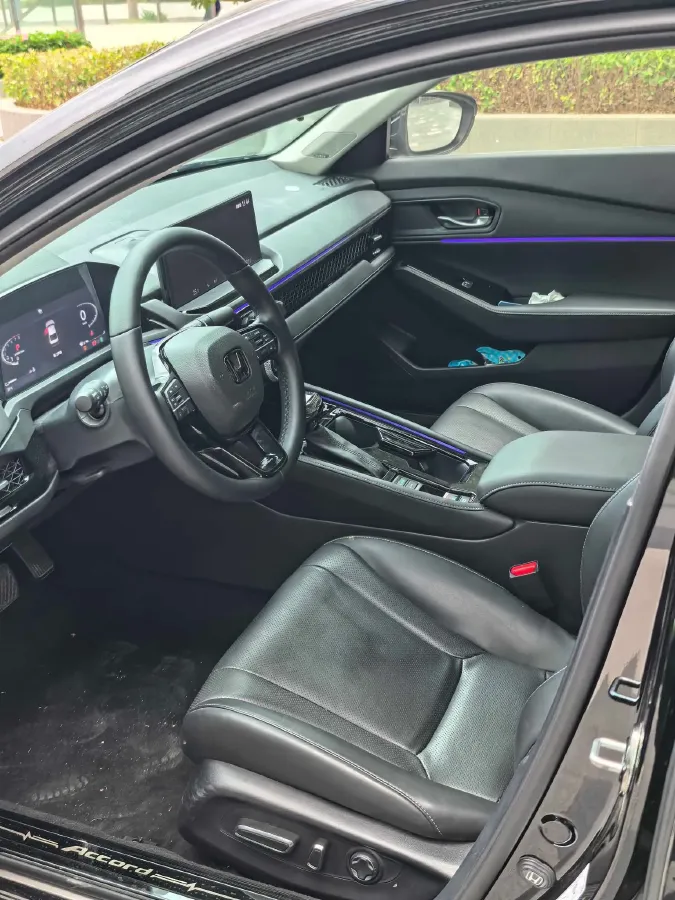 2023 Honda Accord 1.5T 192HP L4 CVT,autocango,china used car exporter,china ev exporter,chinese used car exporter,chinese used ev exporter
