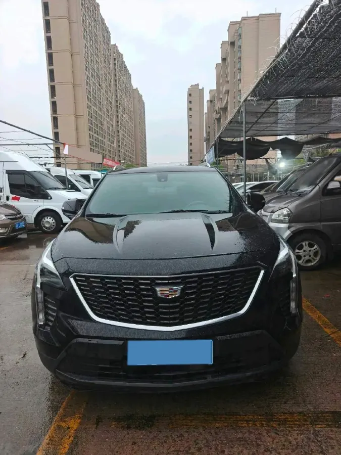 2022 Cadillac XT4 2.0T 237HP L4 9AT,autocango,china used car exporter,china ev exporter,chinese used car exporter,chinese used ev exporter