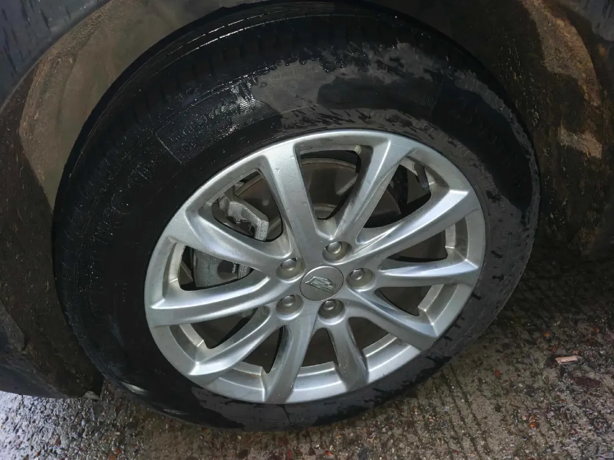 2022 Cadillac XT4 2.0T 237HP L4 9AT,autocango,china used car exporter,china ev exporter,chinese used car exporter,chinese used ev exporter