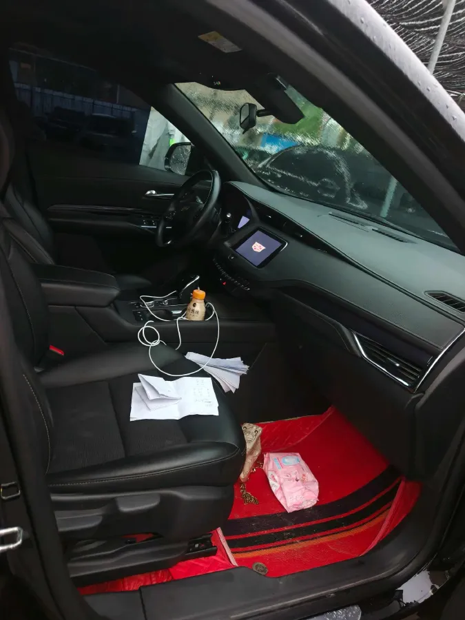 2022 Cadillac XT4 2.0T 237HP L4 9AT,autocango,china used car exporter,china ev exporter,chinese used car exporter,chinese used ev exporter