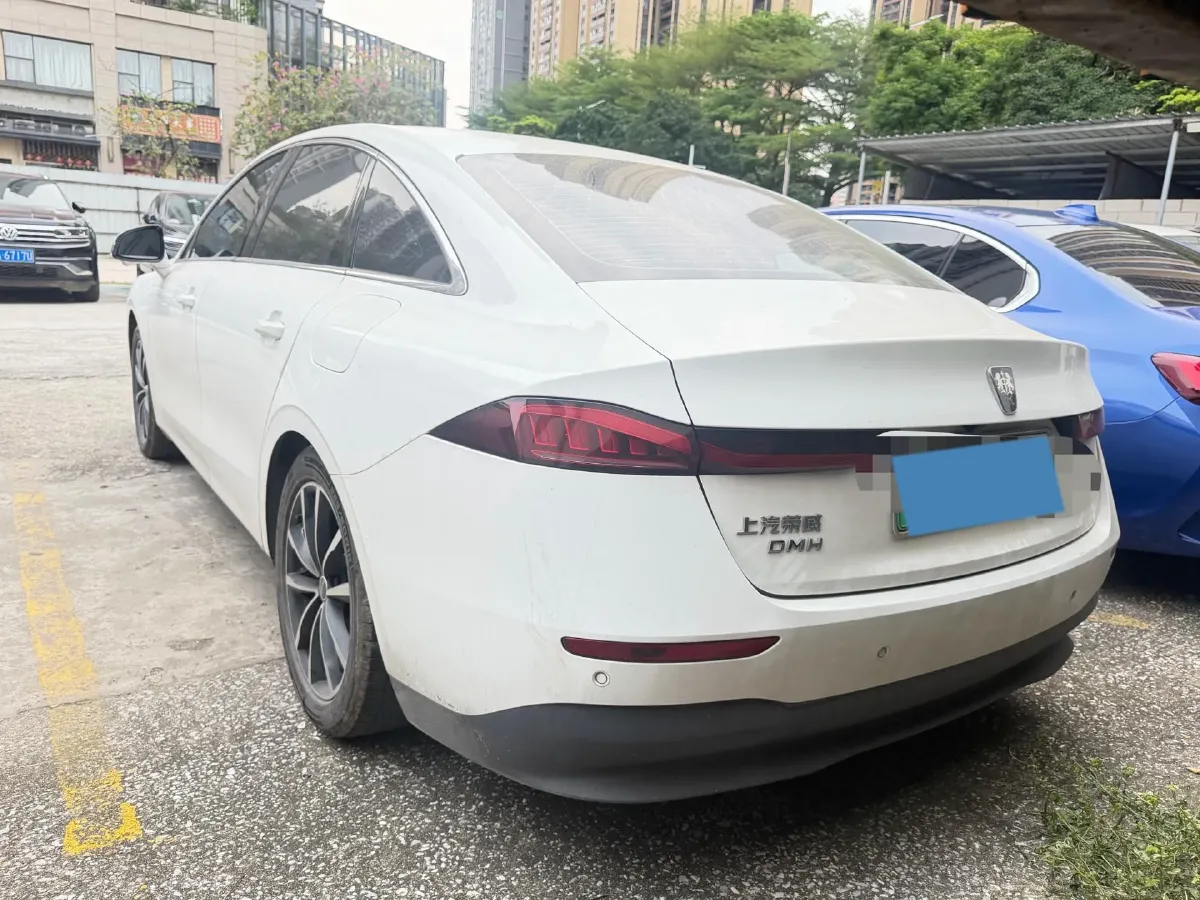 2025 Roewe D7 1.5L 112HP L4 1DHT PHEV 19.7KWH,autocango,china used car exporter,china ev exporter,chinese used car exporter,chinese used ev exporter