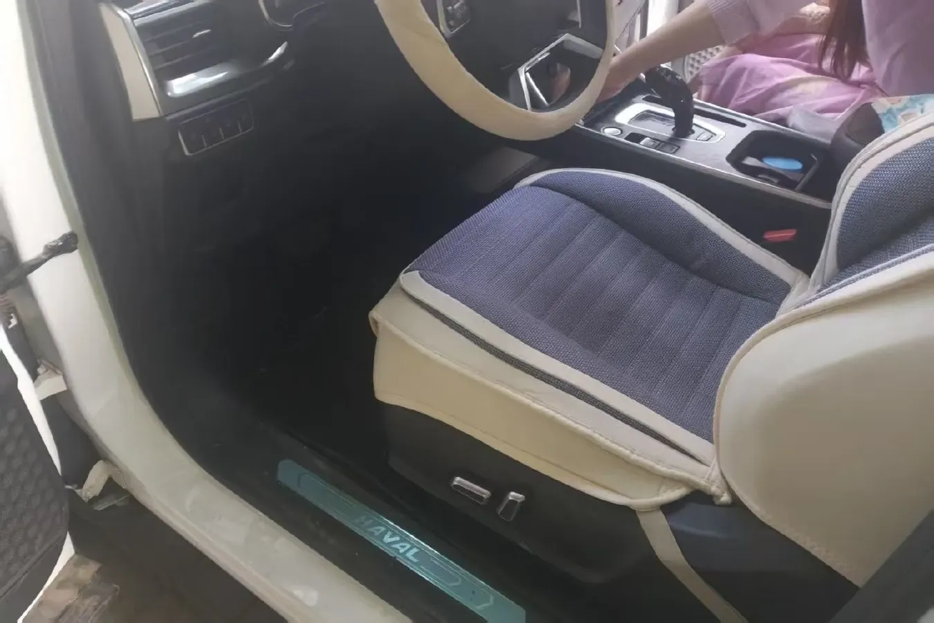 2021 Haval H6 1.5T 150HP L4 7DCT,autocango,china used car exporter,china ev exporter,chinese used car exporter,chinese used ev exporter