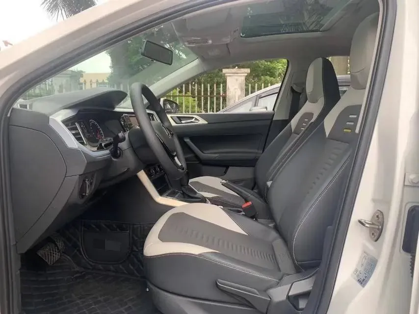 2021 Haval H6 1.5T 169HP L4 7DCT,autocango,china used car exporter,china ev exporter,chinese used car exporter,chinese used ev exporter