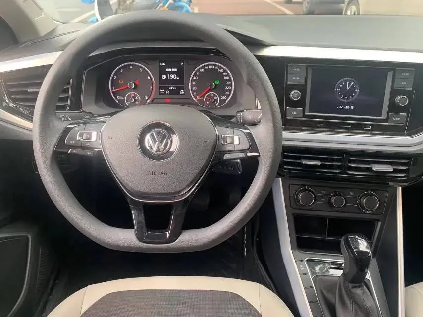 2021 Haval H6 1.5T 169HP L4 7DCT,autocango,china used car exporter,china ev exporter,chinese used car exporter,chinese used ev exporter