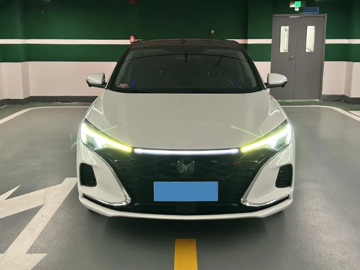 2021 ChangAn Eado 1.4T 160HP L4 7DCT,autocango,china used car exporter,china ev exporter,chinese used car exporter,chinese used ev exporter