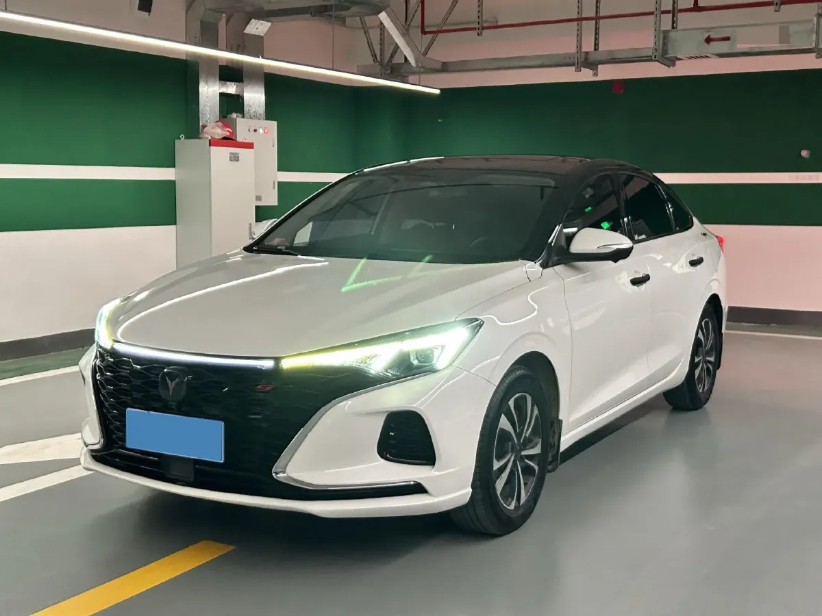 2021 ChangAn Eado 1.4T 160HP L4 7DCT,autocango,china used car exporter,china ev exporter,chinese used car exporter,chinese used ev exporter