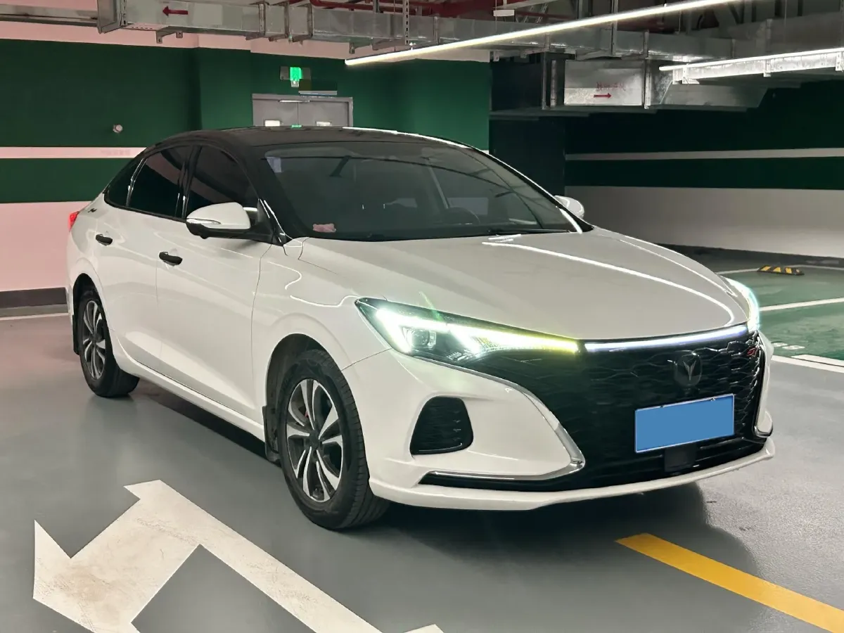 2021 ChangAn Eado 1.4T 160HP L4 7DCT,autocango,china used car exporter,china ev exporter,chinese used car exporter,chinese used ev exporter