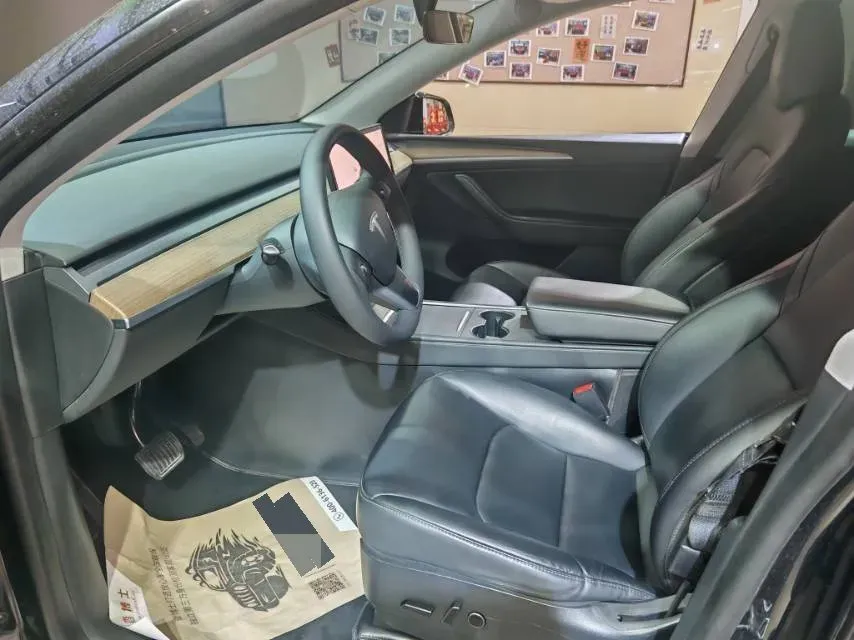 2022 Tesla Model Y BEV 60KWH,autocango,china used car exporter,china ev exporter,chinese used car exporter,chinese used ev exporter