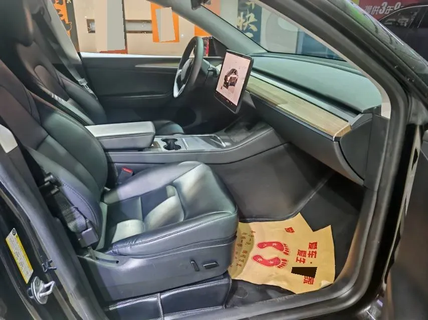 2022 Tesla Model Y BEV 60KWH,autocango,china used car exporter,china ev exporter,chinese used car exporter,chinese used ev exporter