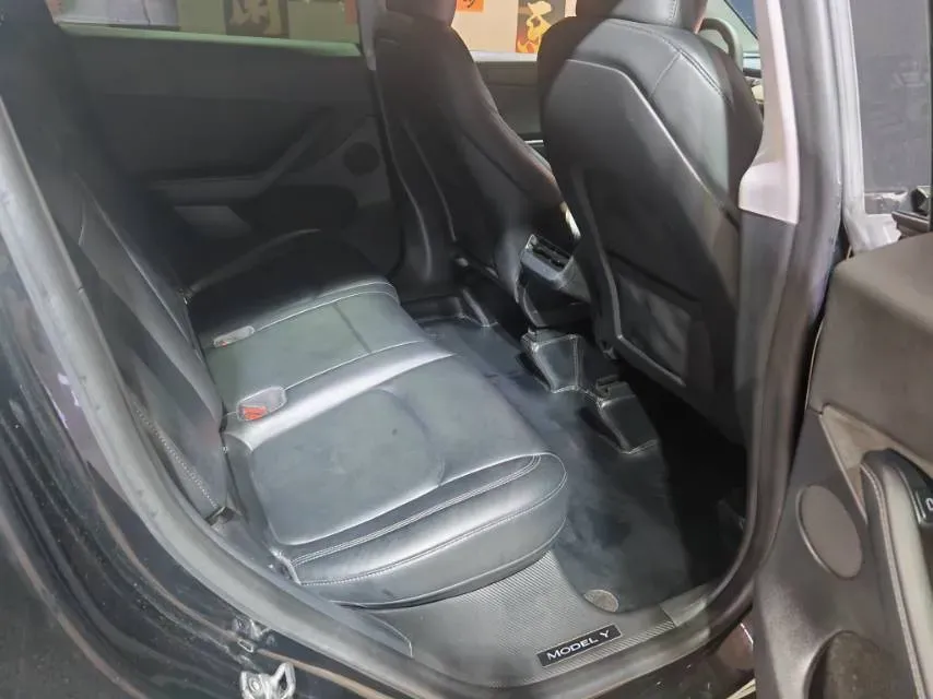 2022 Tesla Model Y BEV 60KWH,autocango,china used car exporter,china ev exporter,chinese used car exporter,chinese used ev exporter