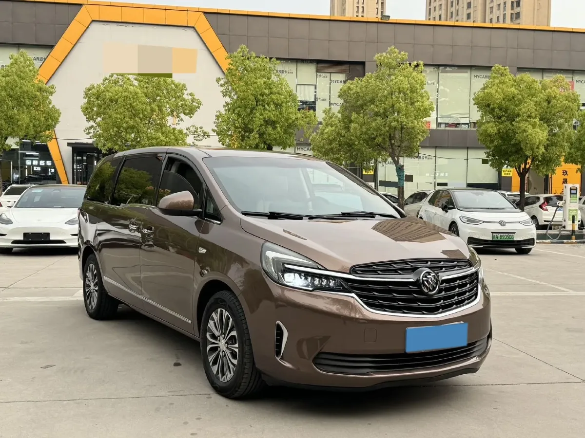 2021 Buick GL8 2.0T 237HP L4 9AT,autocango,china used car exporter,china ev exporter,chinese used car exporter,chinese used ev exporter