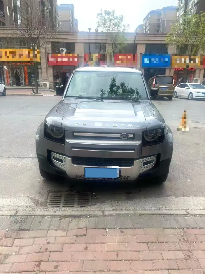 2020 Land Rover Defender 3.0T 400HP L6 8AT,autocango,china used car exporter,china ev exporter,chinese used car exporter,chinese used ev exporter