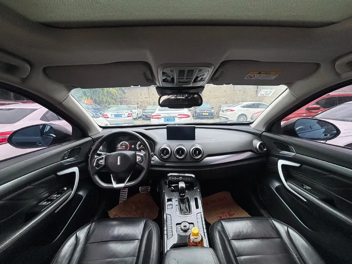 2017 WEY VV7 2.0T 234HP L4 7DCT,autocango,china used car exporter,china ev exporter,chinese used car exporter,chinese used ev exporter