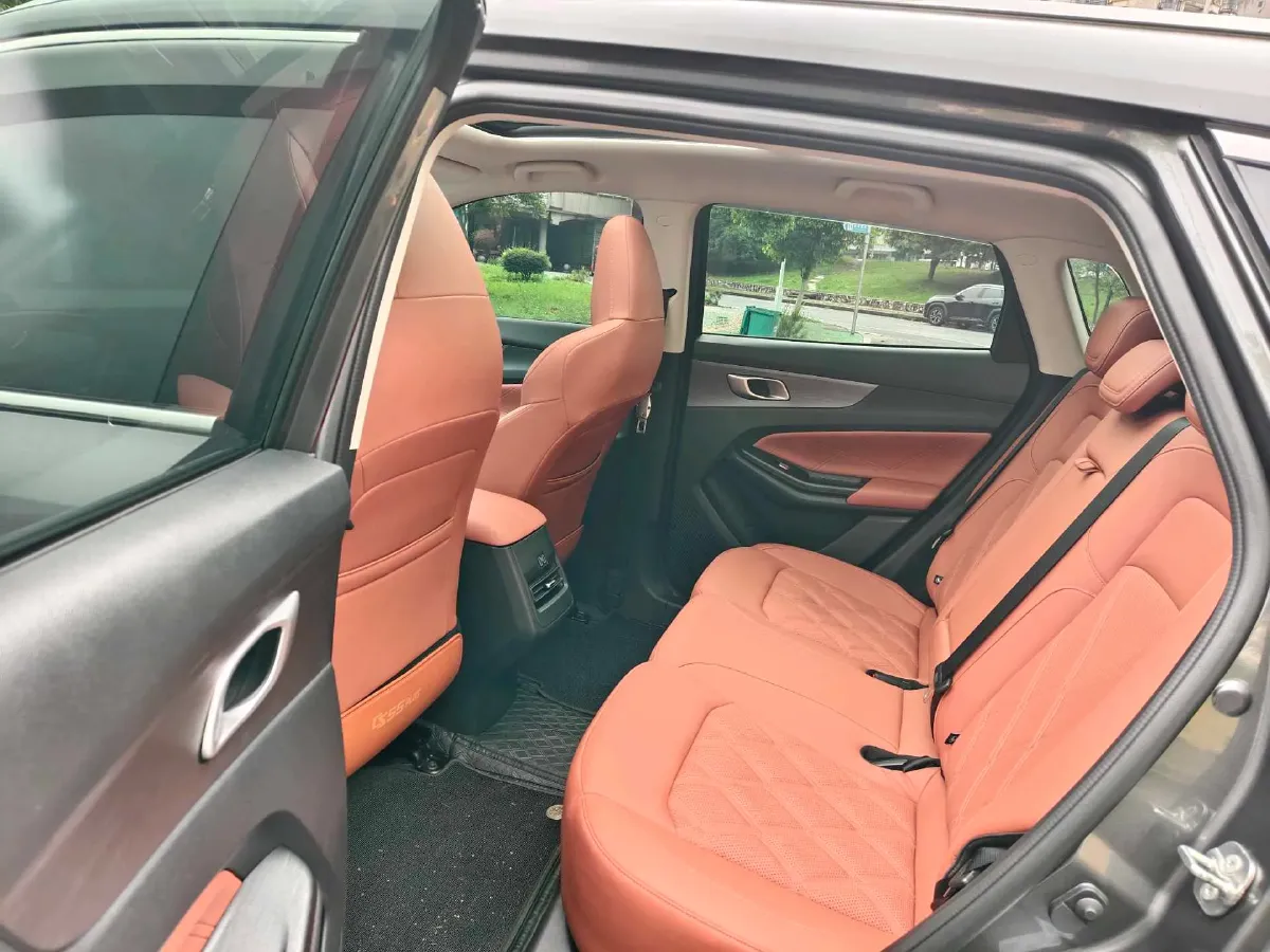 2024 ChangAn CS55 Plus 1.5T 188HP L4 7DCT,autocango,china used car exporter,china ev exporter,chinese used car exporter,chinese used ev exporter