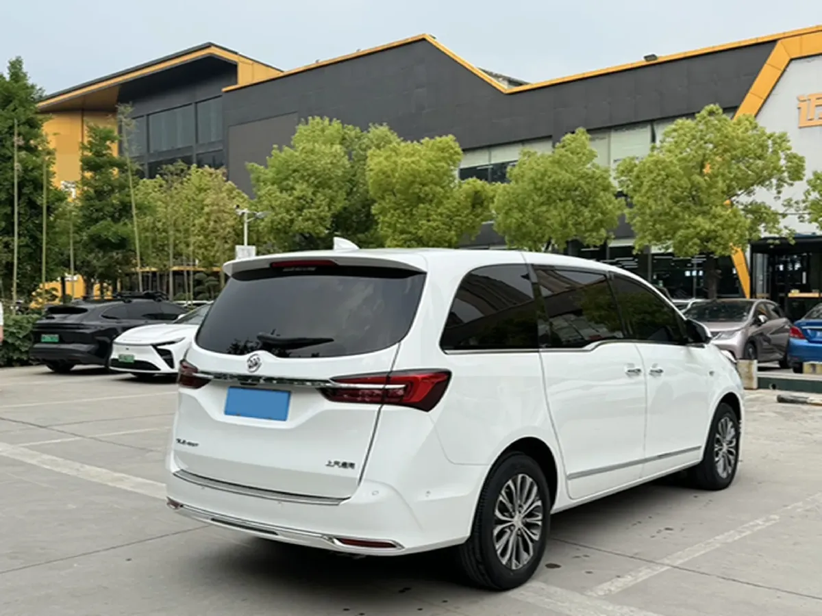 2021 Buick GL8 2.0T 237HP L4 9AT,autocango,china used car exporter,china ev exporter,chinese used car exporter,chinese used ev exporter