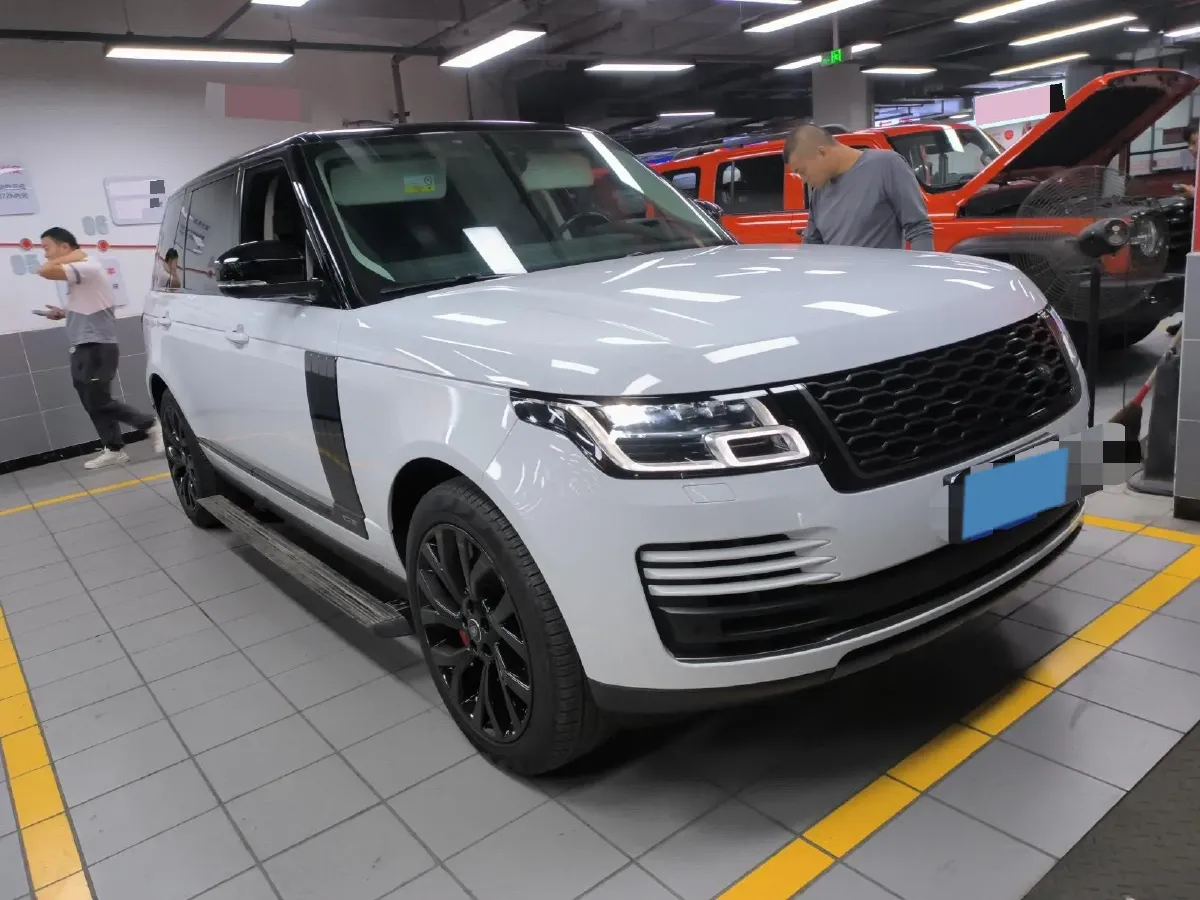2022 Land Rover Range Rover 3.0T 400HP L6 8AT,autocango,china used car exporter,china ev exporter,chinese used car exporter,chinese used ev exporter