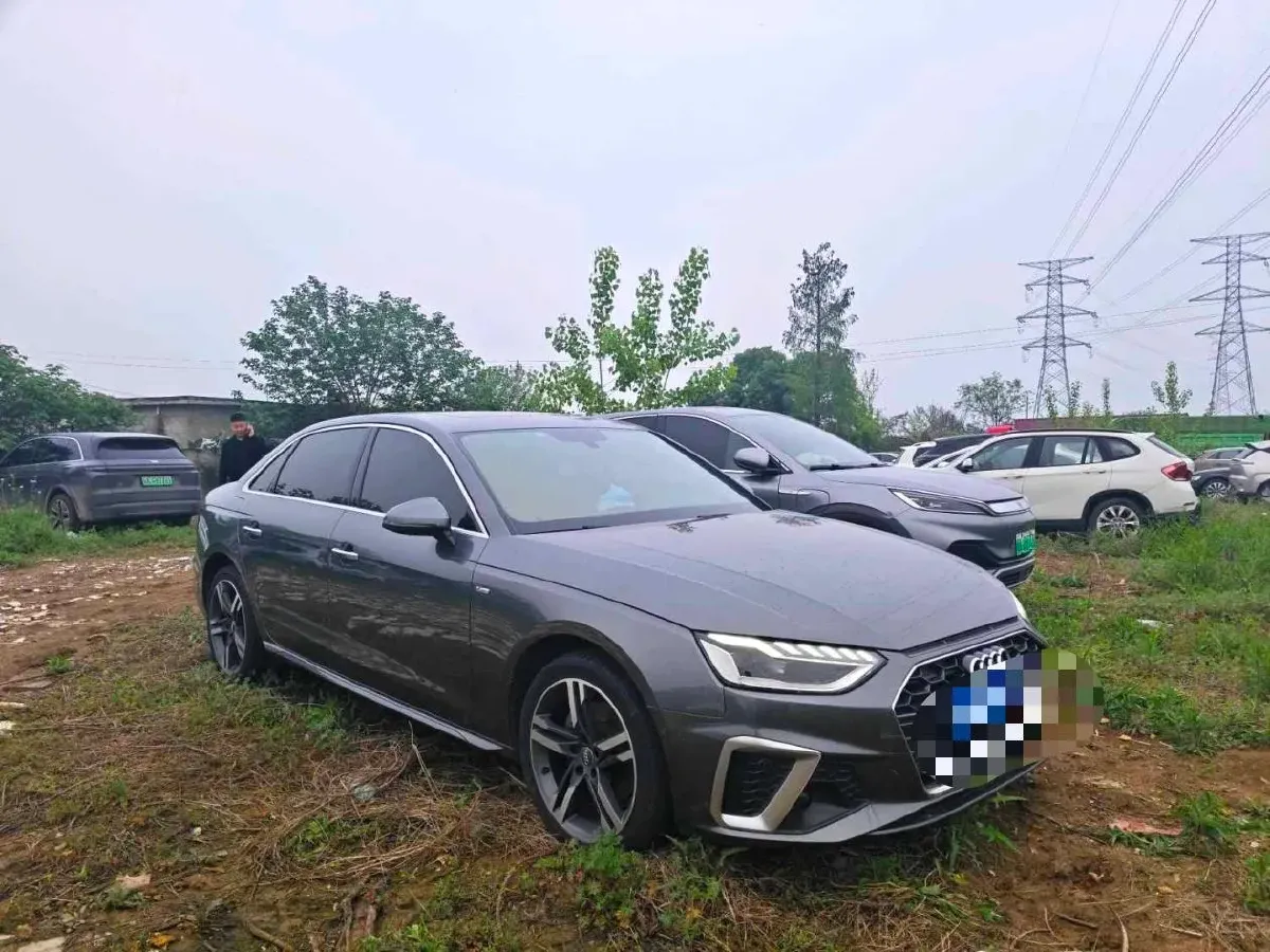 2020 Audi A4L 2.0T 190HP L4 7DCT,autocango,china used car exporter,china ev exporter,chinese used car exporter,chinese used ev exporter