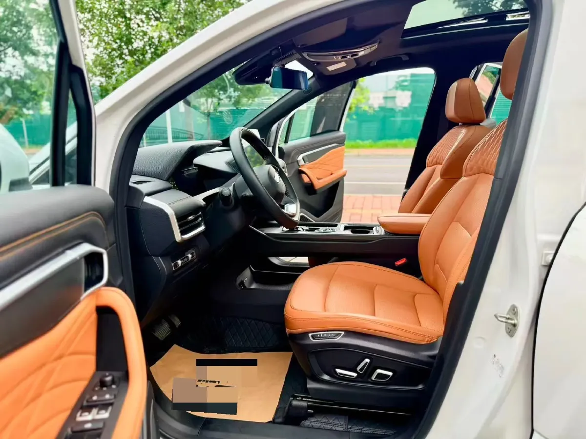 2024 Geely Okavango L 2.0T 218HP L4 7DCT,autocango,china used car exporter,china ev exporter,chinese used car exporter,chinese used ev exporter